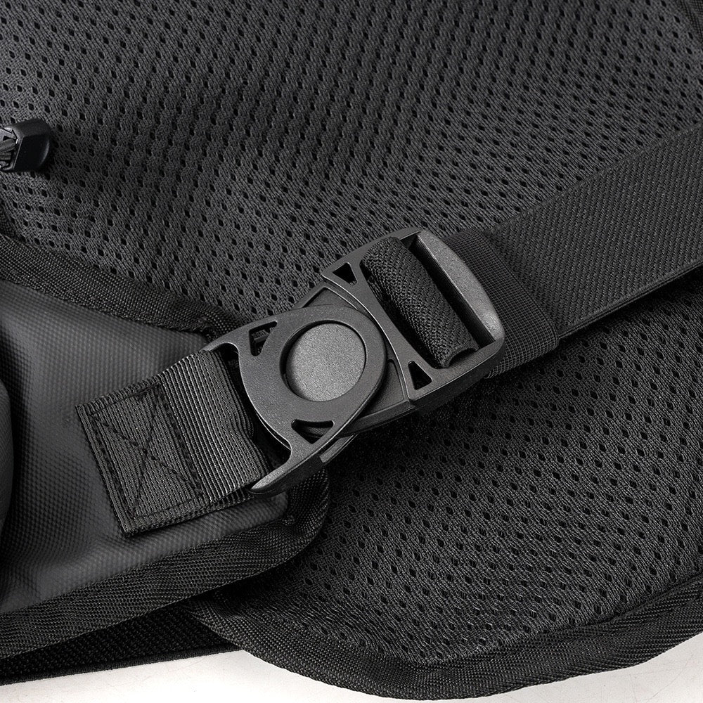 HydroCore Vest™